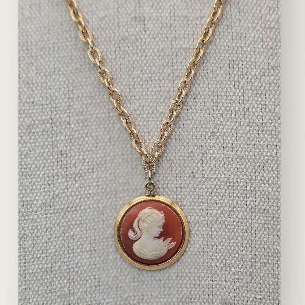Cameo Pendant Necklace Gold Vintage Victorian Revival Coral Ivory Portrait - Picture 4 of 7
